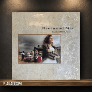 pkds-4-32 Fleetwood Mac - Behind The Mask